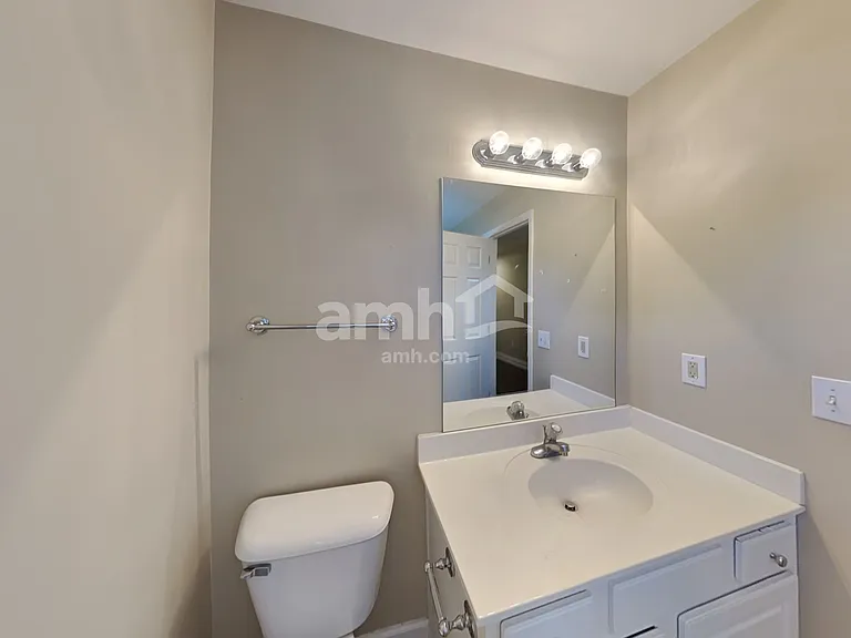 2885 Runnymeade Dr — Photo 18