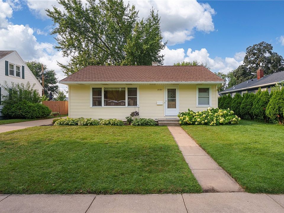 1st image of 2107 Valmont Avenue