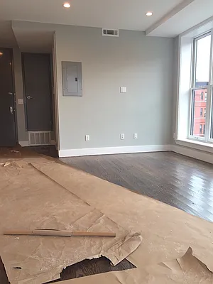 Rented by P Management | media 29