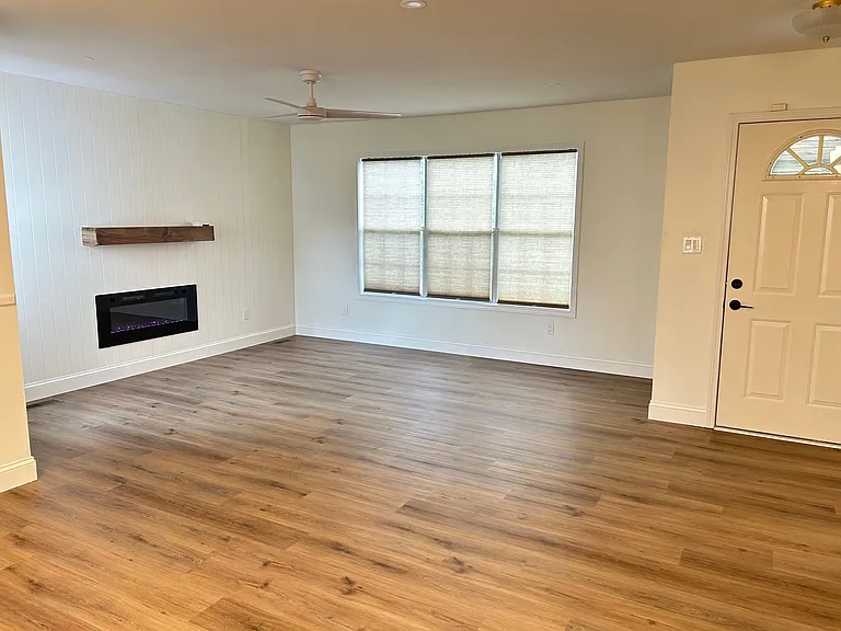 18 Warren Ct — Photo 5