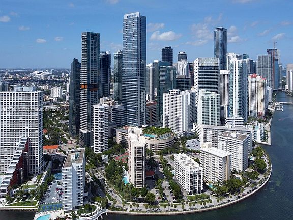 2nd image of 1425 Brickell Ave #Penthouse 1
