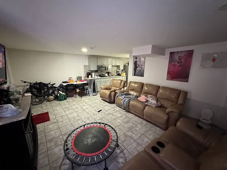 John St — Photo 6