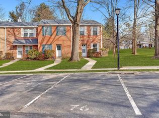 76 Sycamore Ct, Lawrence Township, NJ 08648