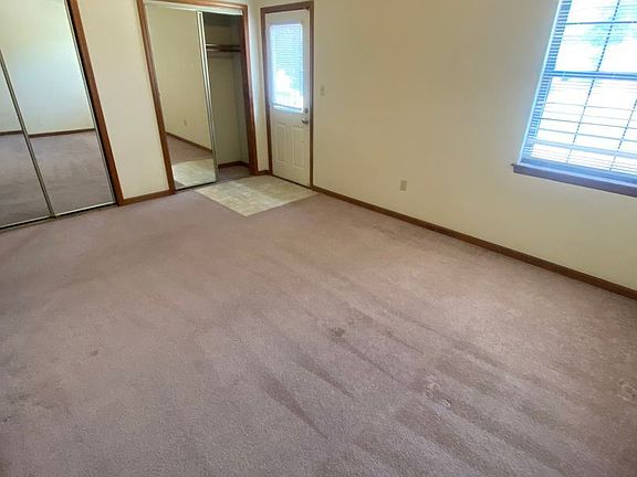 4th image of 191 NW Vesper St #6509159