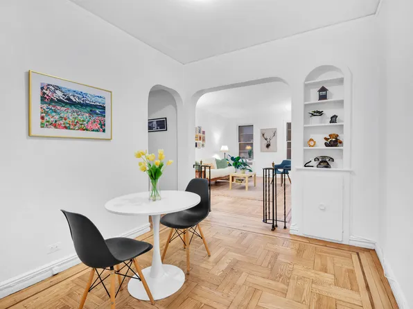 120 Bennett Avenue 3C image 1 of 14