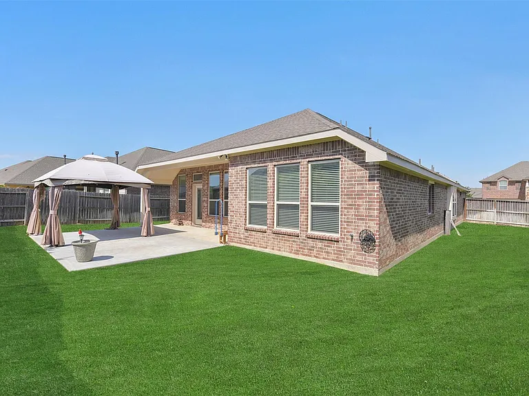 17515 Cypress Hilltop Way — Photo 34