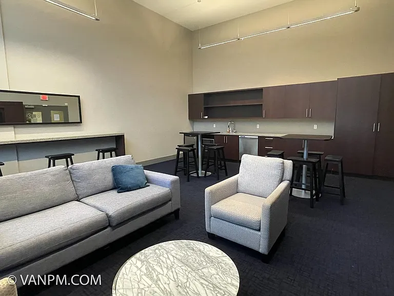 1708 Columbia St #804 — Photo 14