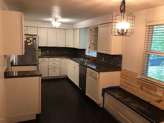 5th image of 649 Lake St