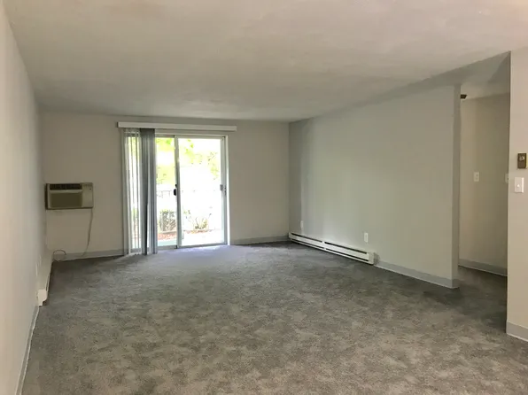 65 Webster St, Weymouth, MA