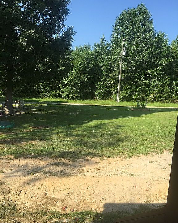 1st image of 15700 Duck Carvers Ln