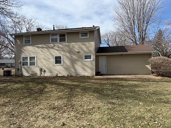 3rd image of 311 Meredith Rd