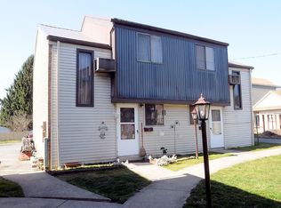 1020 Broadway St, Martins Ferry, OH 43935