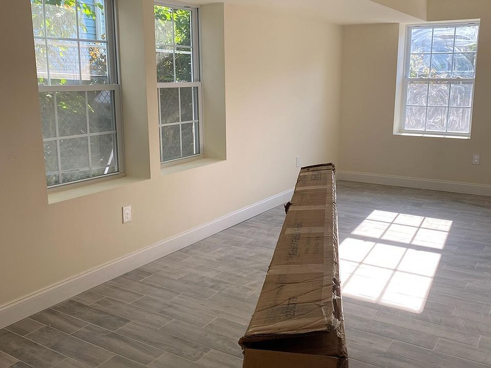 2nd image of 57 Hazelwood Ave #1
