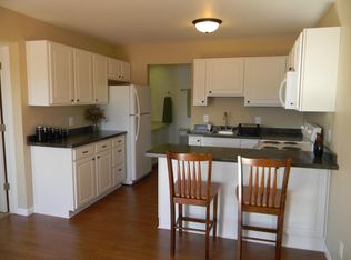 7 S Hewett St APT 4, Neillsville, WI 54456