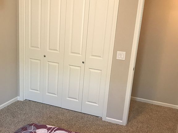 3rd bedroom closet