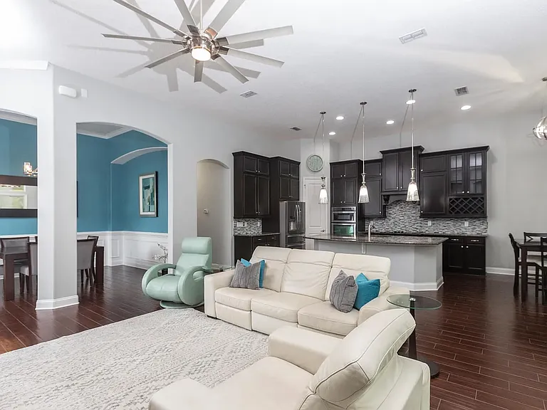 148 Woodcross Dr — Photo 10