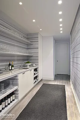 Sold by Sotheby's International Realty | media 23