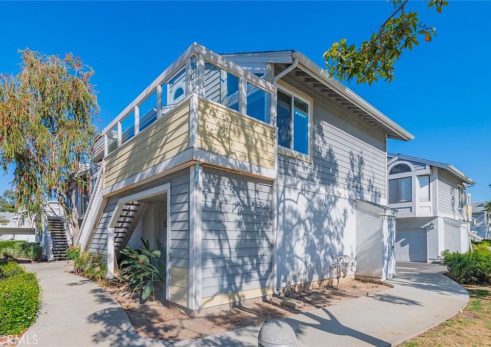 1st image of 83 Huntington #278
