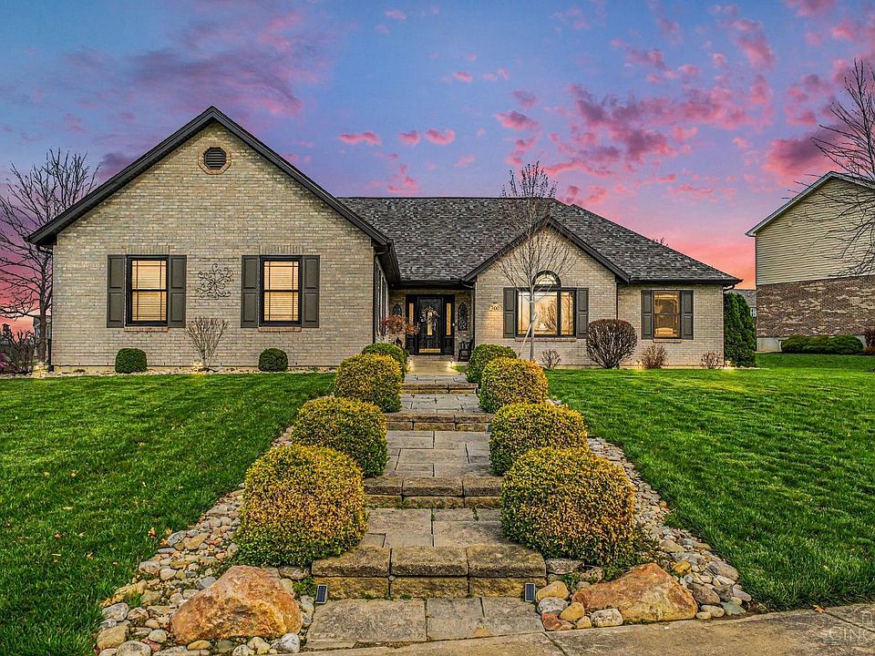 1st image of 300 Sagewood Ct