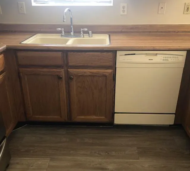 398 Dooley Dr — Photo 10