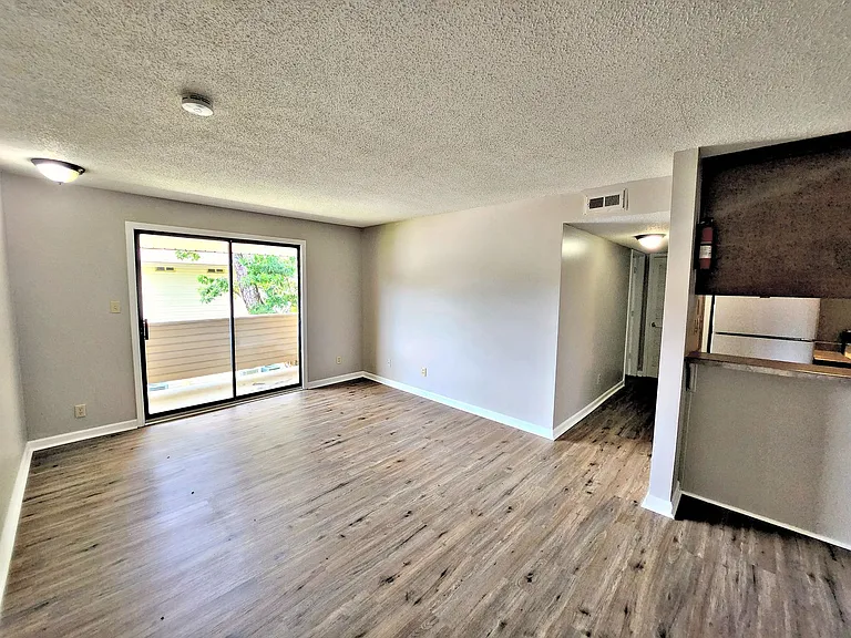4205 Patton Rd SW — Photo 13