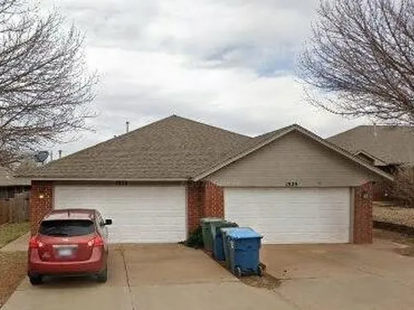 1933 Lariat Cir, Edmond, OK 73003