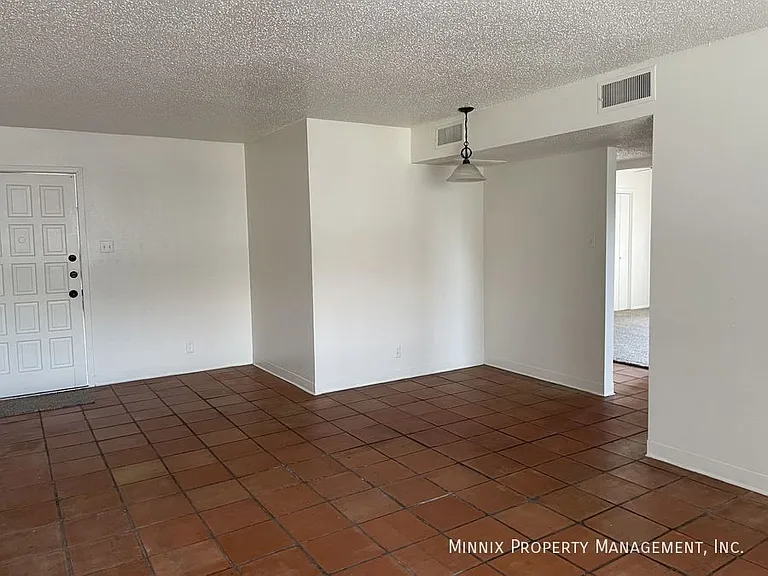 Whispering Oaks 1904 N. Midland — Photo 47