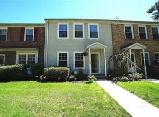 70 Delancy Ct #70, North Brunswick, NJ 08902