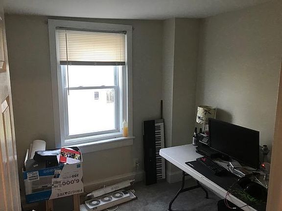 5th image of 213 Brandywine Ave