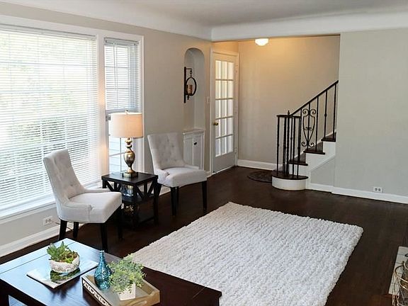 3rd image of 24550 Glenbrook Blvd
