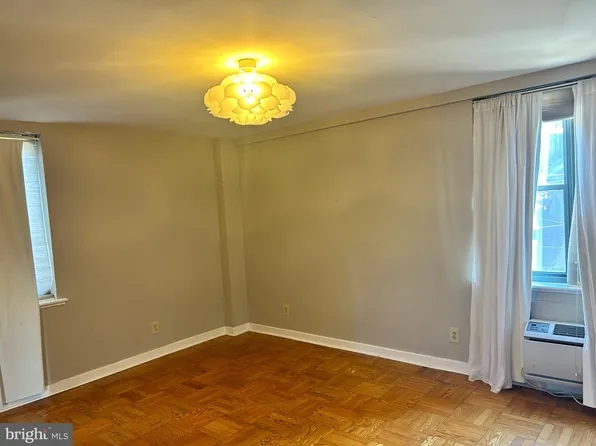 2601 Pennsylvania Ave APT 253, Philadelphia, PA 19130