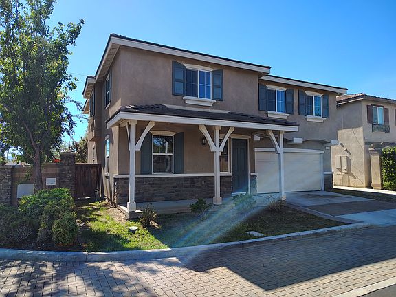 2nd image of 4360 Cruz Dr