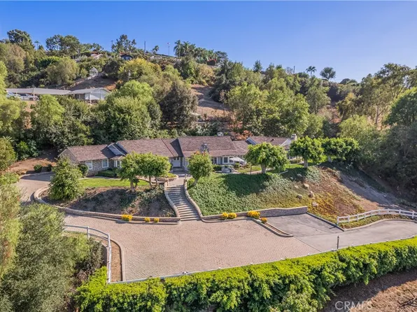 20620 E Covina Hills Rd, Covina, CA 91724