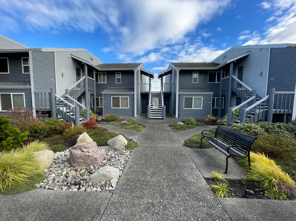 2001 Skyline Way APT 203, Anacortes, WA 98221
