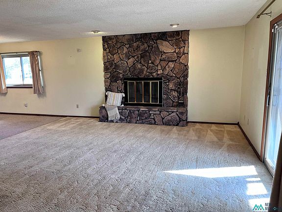 2nd image of 1416 Lexington Rd