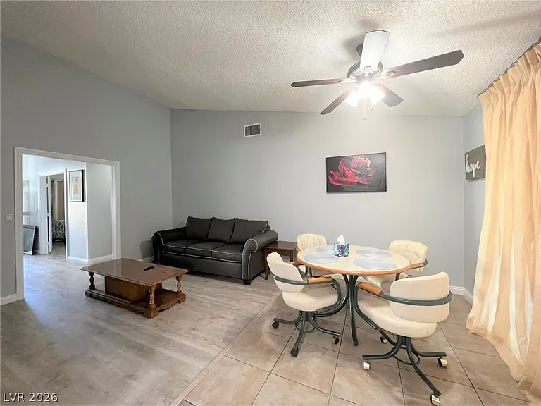 4761 Torrence Dr — Photo 10