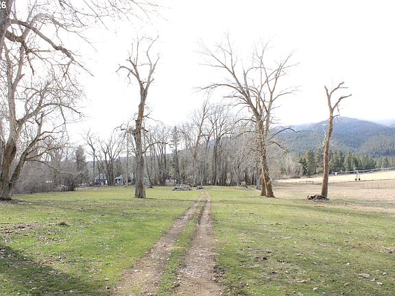 5th image of 42274 Pocahontas Rd