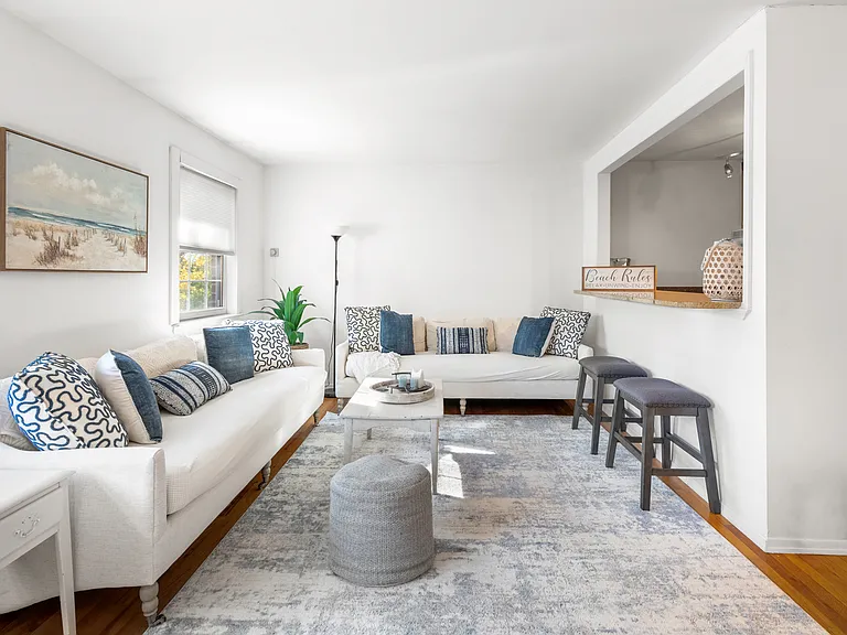 26 Layton Ave #27 — Photo 14