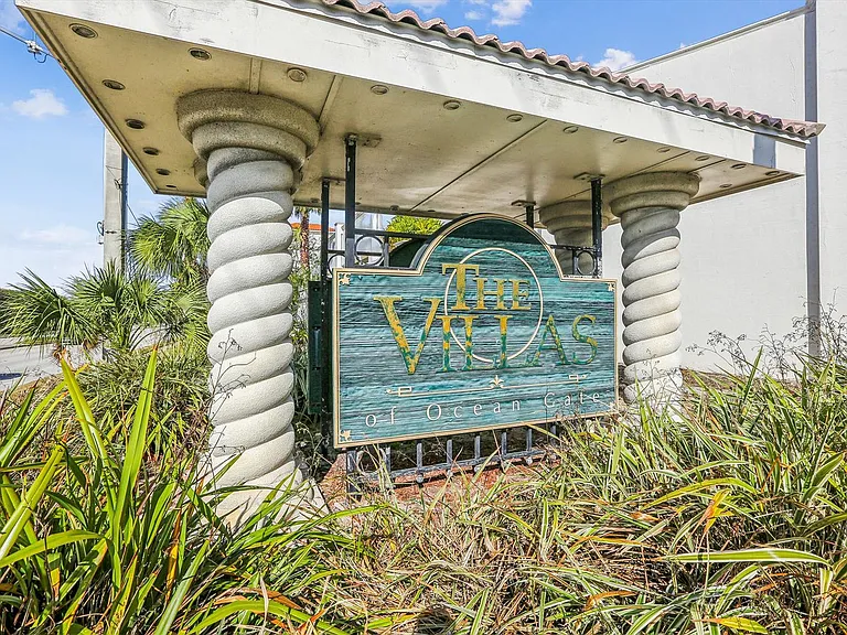 361 Royal Caribbean Ct #2-ID1253541P — Photo 35