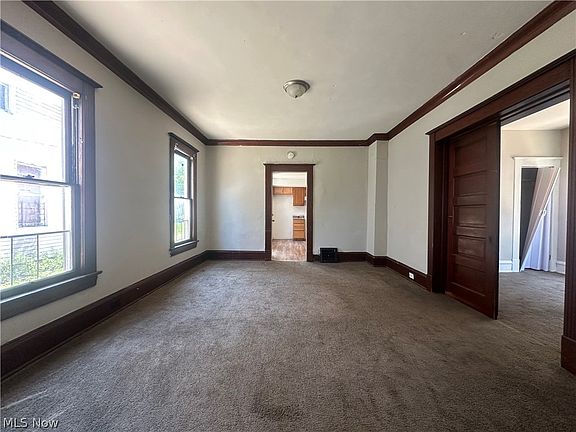 3rd image of 6404 Carl Ave