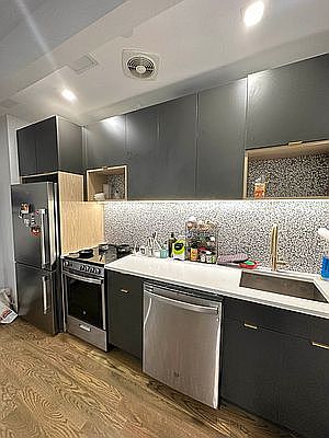 1st image of 224 Hawthorne St #5C