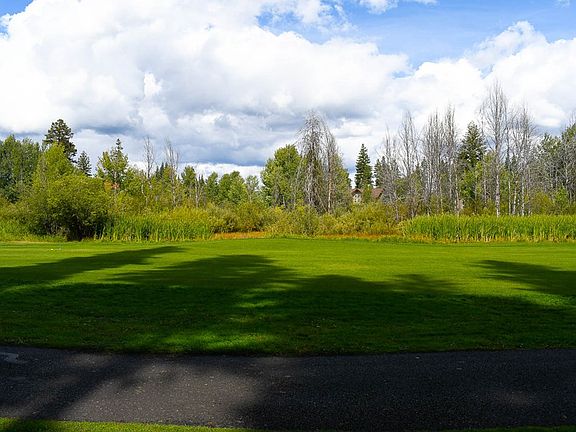 3rd image of 1021 Fireweed Dr