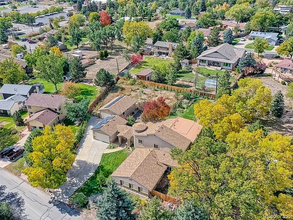2nd image of 2115 Quail Dr