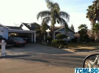 916 Avon Ave, Tulare, CA 93274
