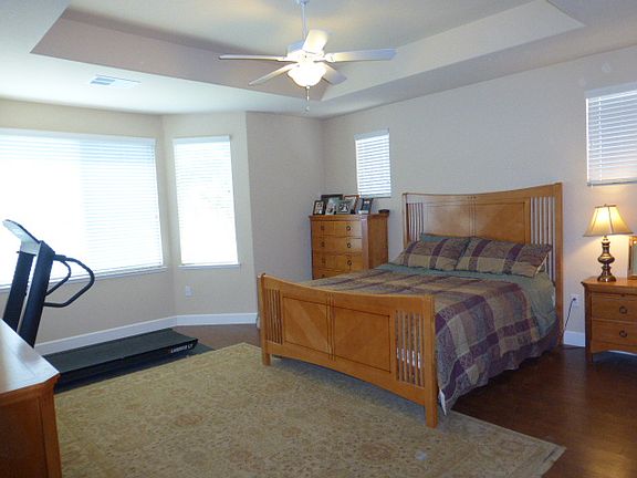 4th image of 2128 Wyckford Blvd
