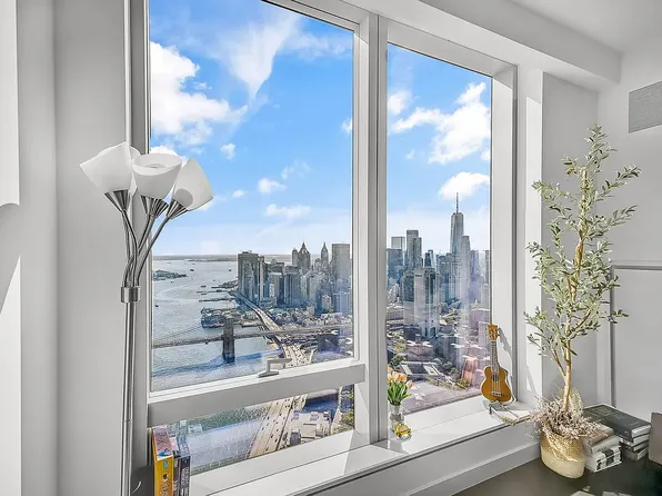 252 South Street image 2 of 23