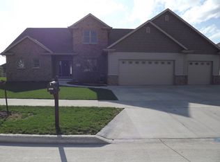 5527 N Rosemary Dr, Appleton, WI 54913