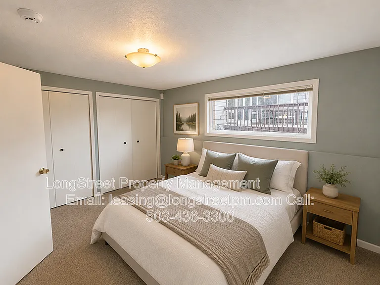 1243 SW Texas St — Photo 15
