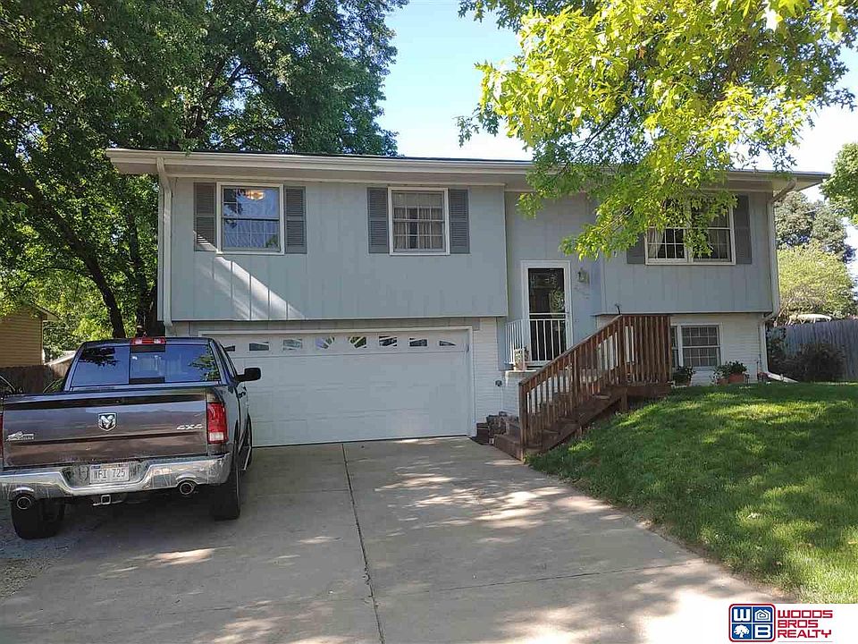 1st image of 4442 Gertie Ave