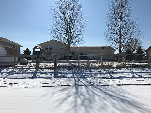 2nd image of 578 Deaver Dr